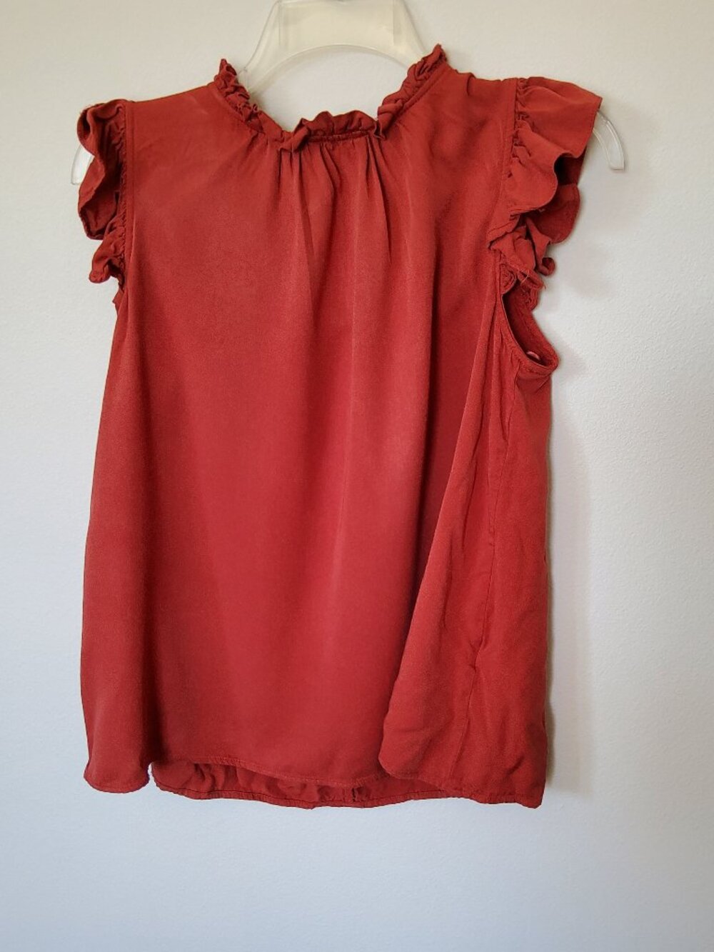 FSL Apparel ruffle cap sleeve top size M